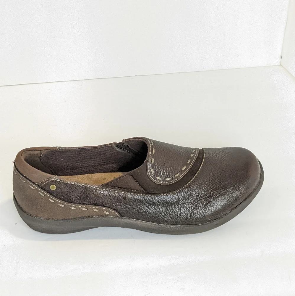Earth Origins brown leather